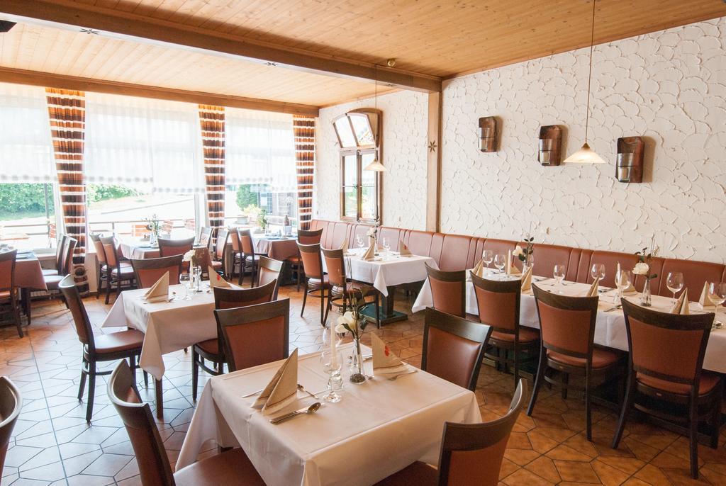 Gasthaus Hotel Pfeifferling Wolfhagen Extérieur photo