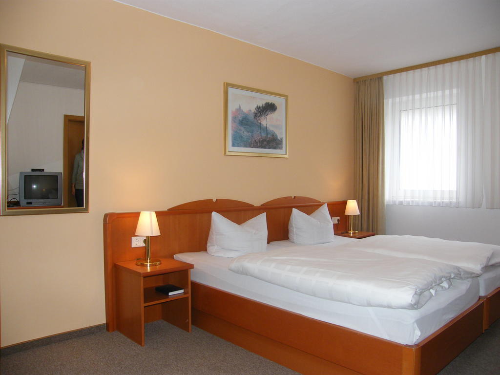 Gasthaus Hotel Pfeifferling Wolfhagen Chambre photo